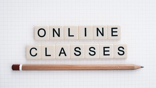 online education essay in Hindi